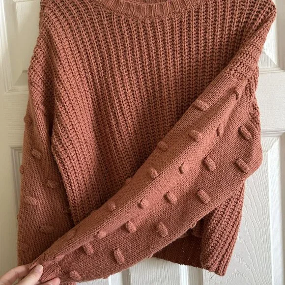 Moon & Madison Knitted Long sleeve (puffy sleeve) sweater - Picture 2 of 2